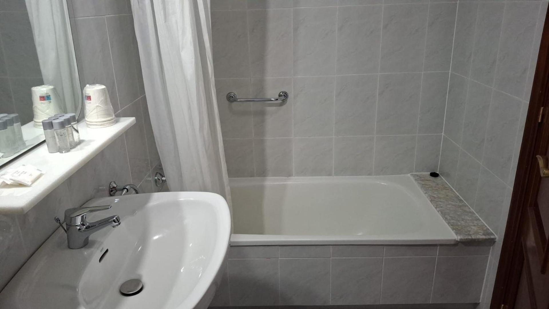 Hotel Capital De Galicia Santiago de Compostela Luaran gambar